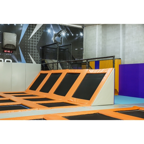 Park Trampolin - cała konstrukcja z wyposażeniem | Biznes na sprzedaż